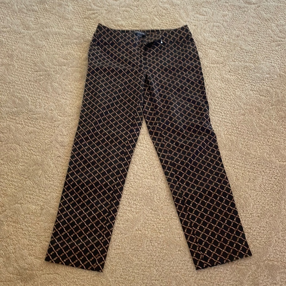 White house Black market designer pant